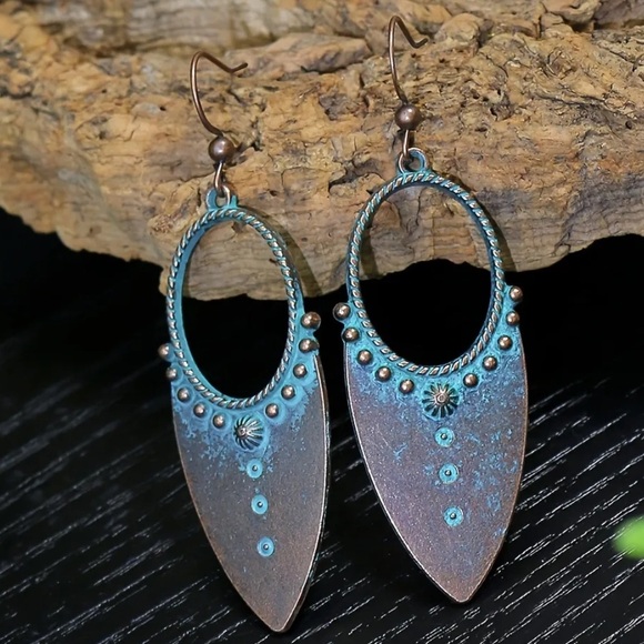 7 Pairs Turquoise Boho Rustic Geometric Earrings - Picture 9 of 9